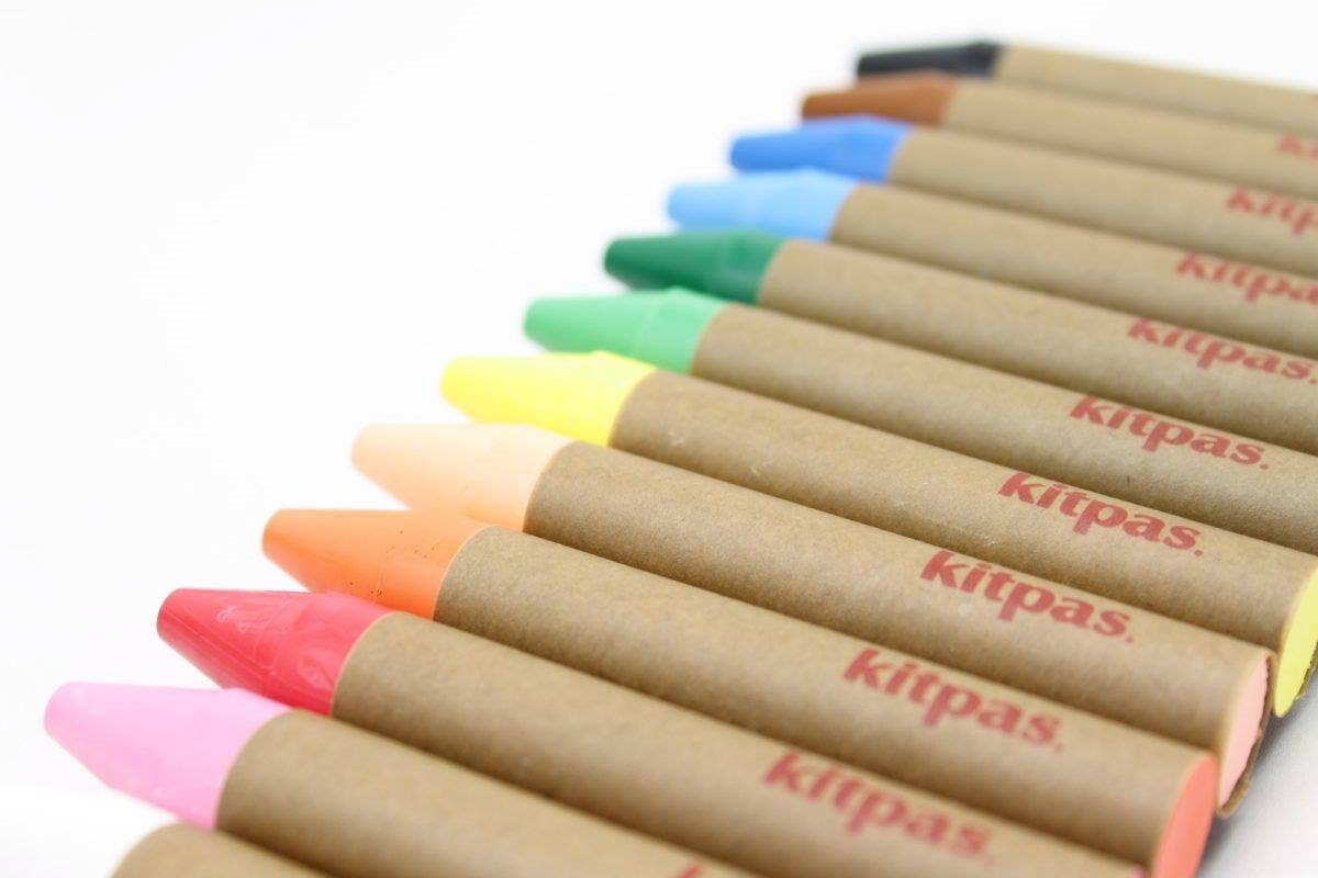 Kitpas Crayons Large 12 Colours